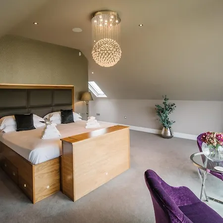 Pensjonat Carus House @ Carus Kendal