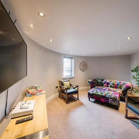 Konukevi Carus House @ Carus Kendal