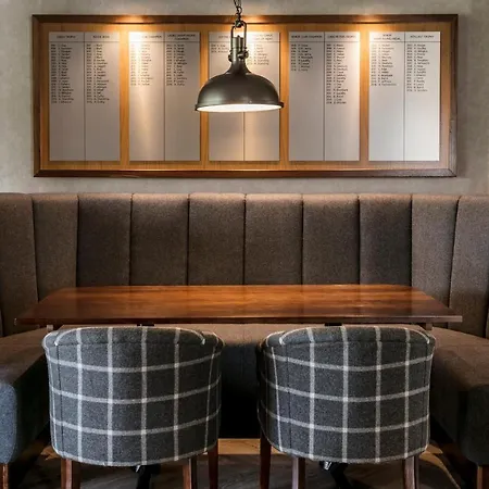 Carus House @ Carus Pensjonat Kendal
